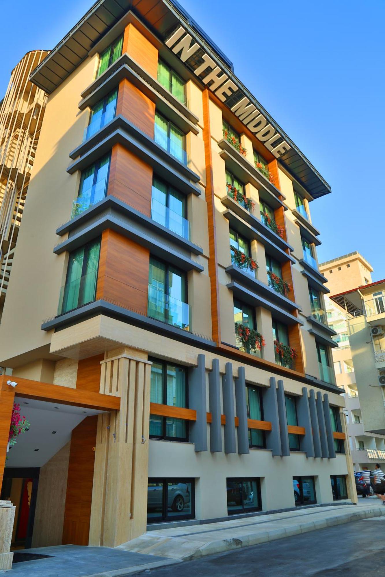 In The Middle Hotel Antalya Exterior foto